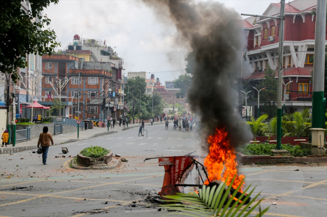 The death toll in Nepal, which has turned into a fire zone due to protests, has risen to 30