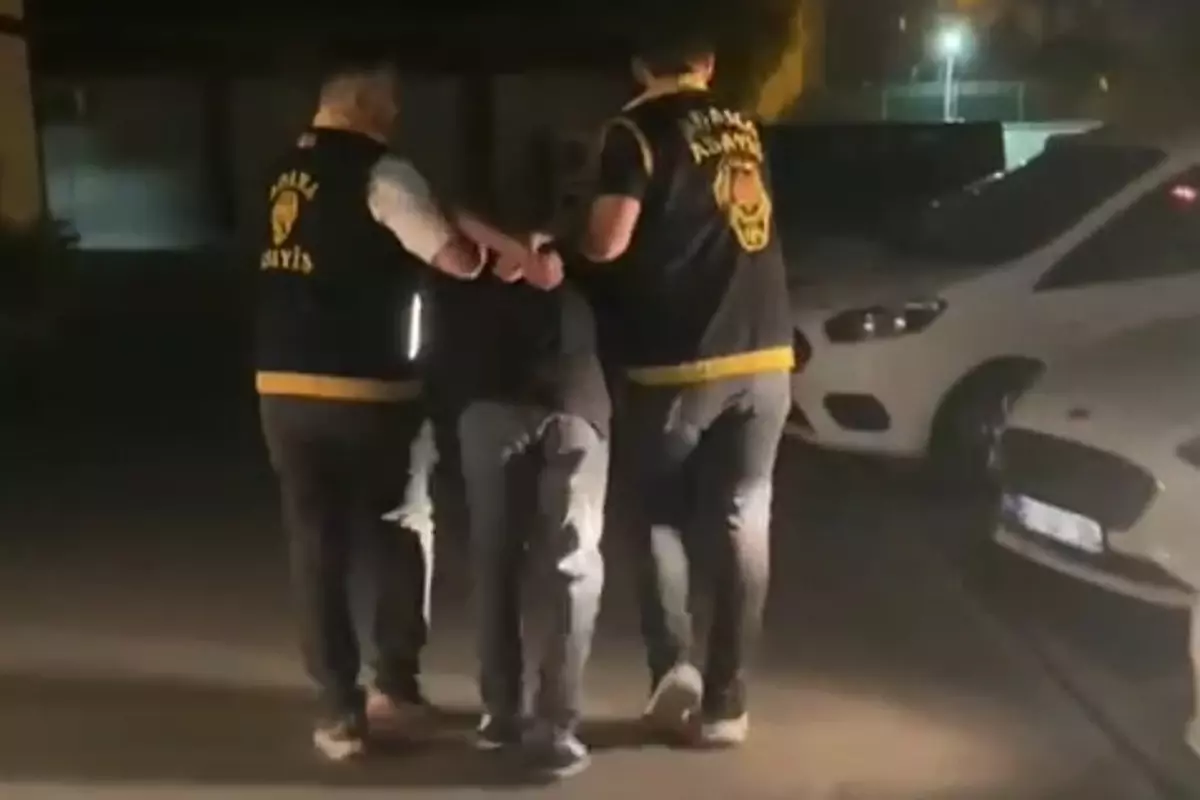 Restoranda akılalmaz olay! İşe alınmayınca garsonu vurdu