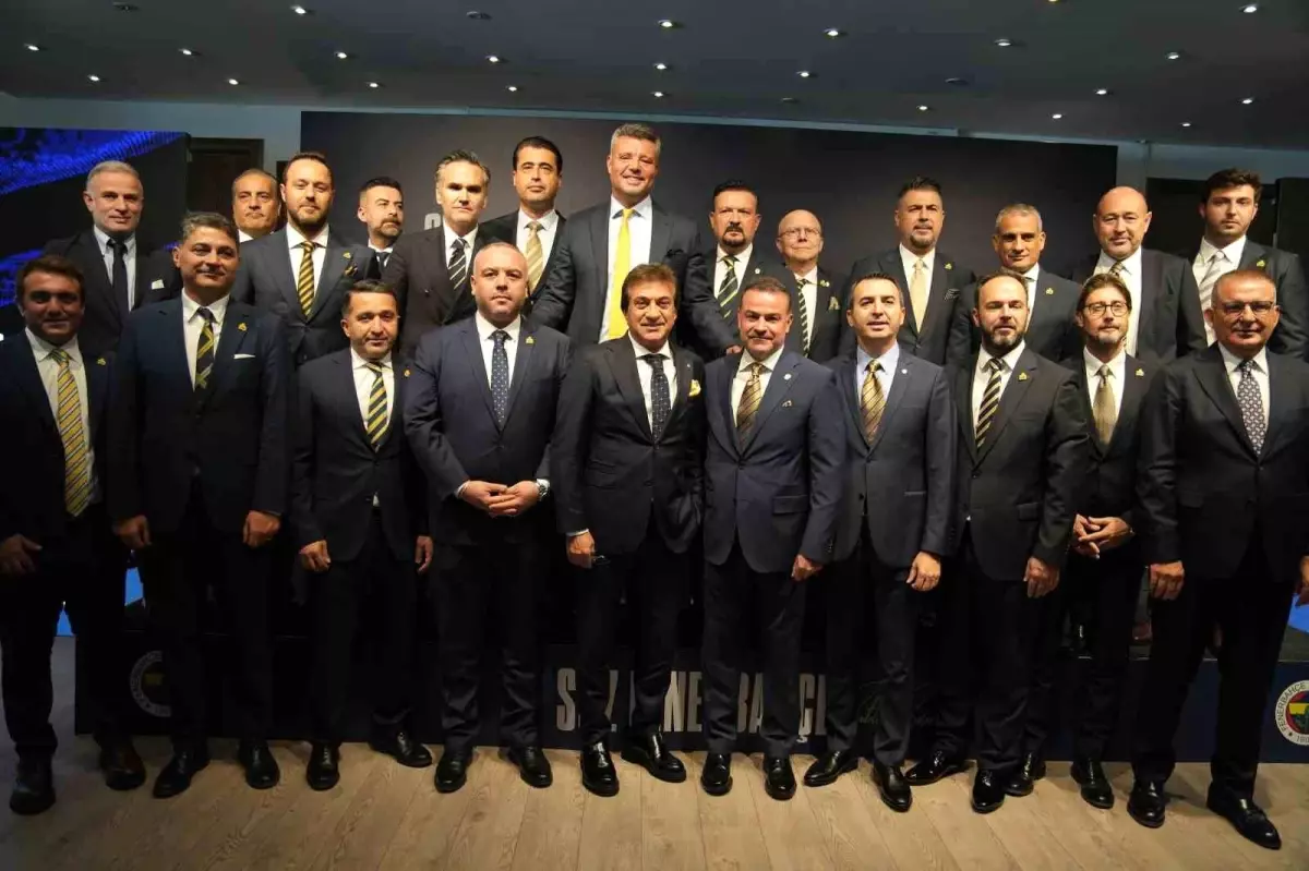 Sadettin Saran: 'Fenerbahçe'nin değişime ihtiyacı olduğunu görüyoruz'