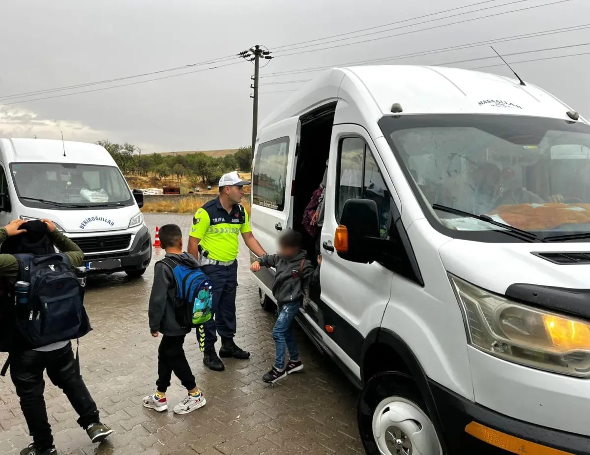 Aksaray'da Okul Servislerine Denetim Başladı