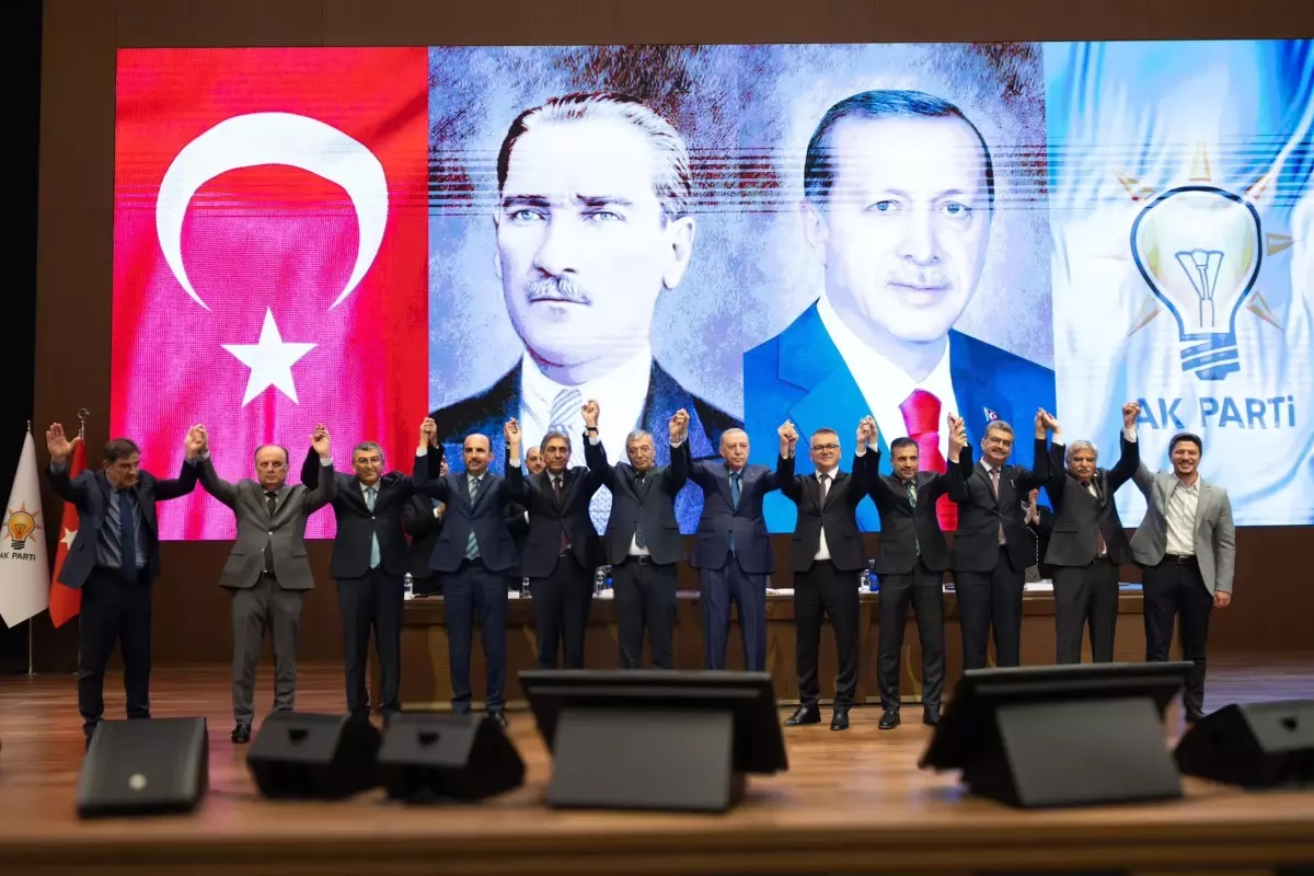 AK Parti'de MKYK toplandı (2)