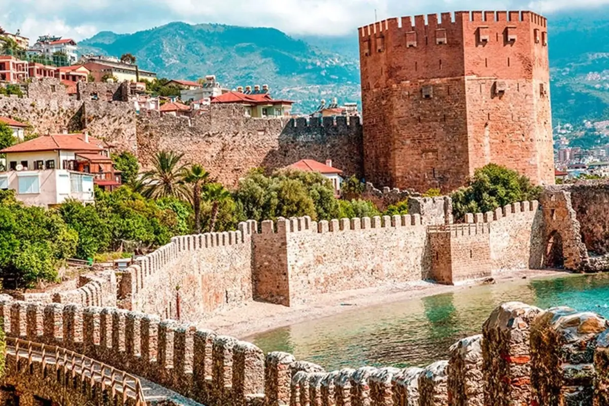 Antalya Kalesi satılıyor mu? Cumhurbaşkanlığından açıklama var