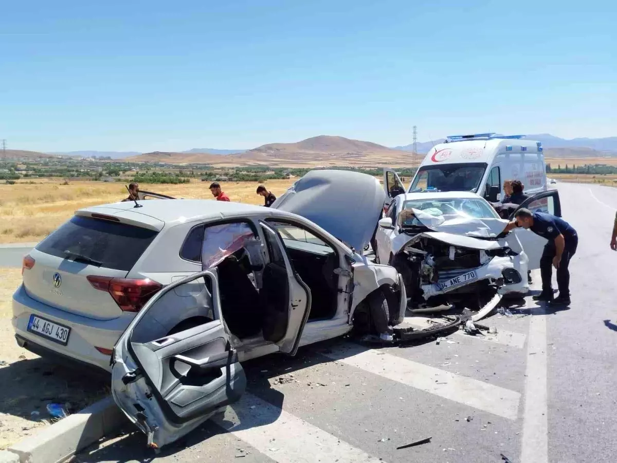 Elazığ'da Ağustos Ayında 329 Trafik Kazası: 299 Yaralı