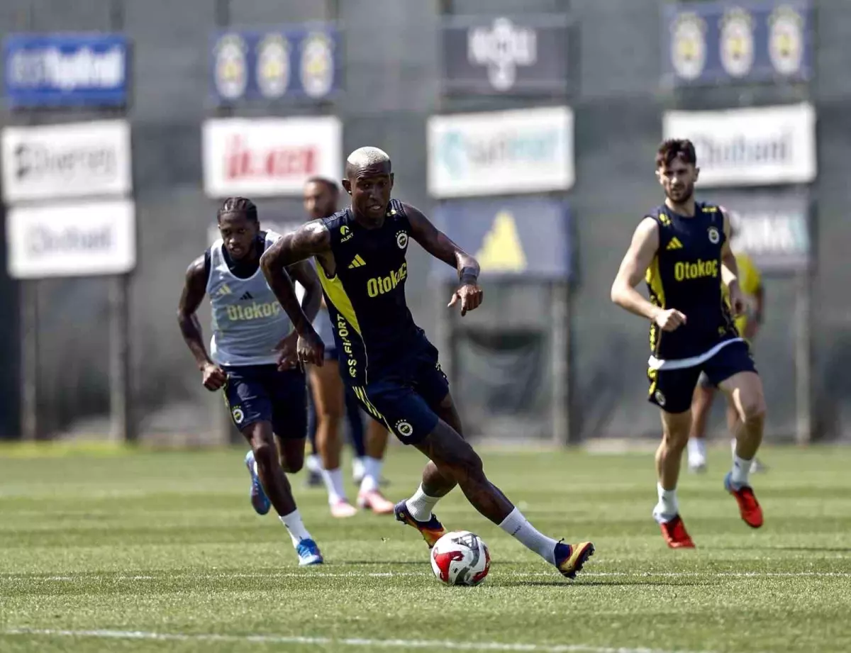 Fenerbahçe, Trabzonspor Maçı Hazırlıklarını Sürdürüyor