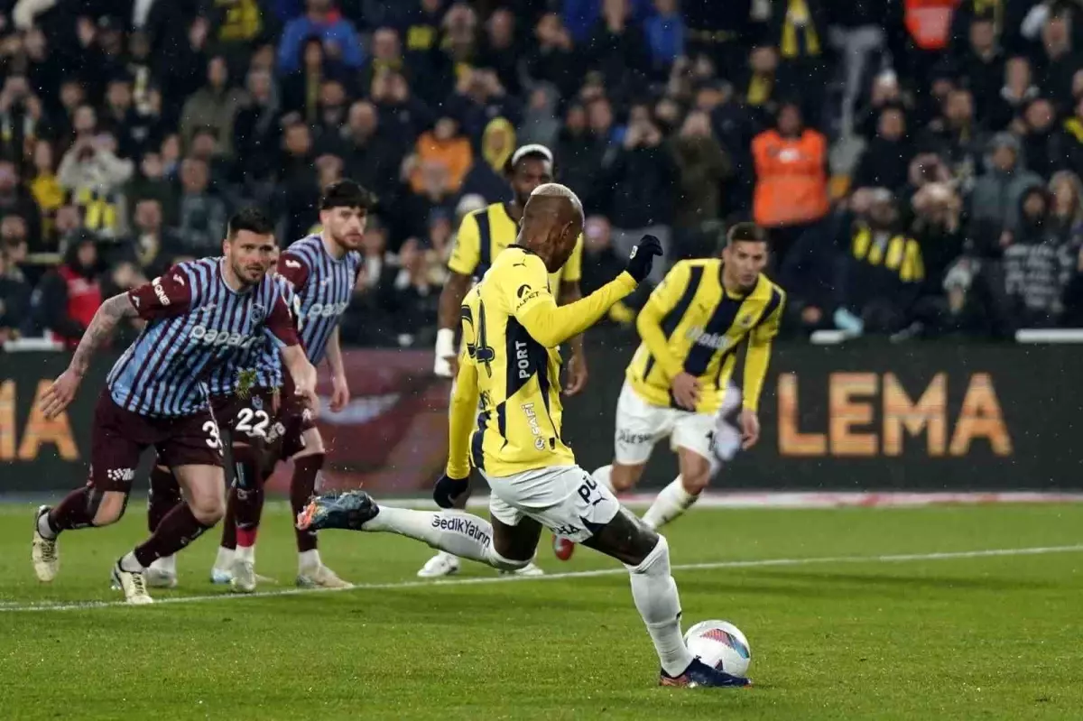 Fenerbahçe ve Trabzonspor'un Gollü Rekabeti