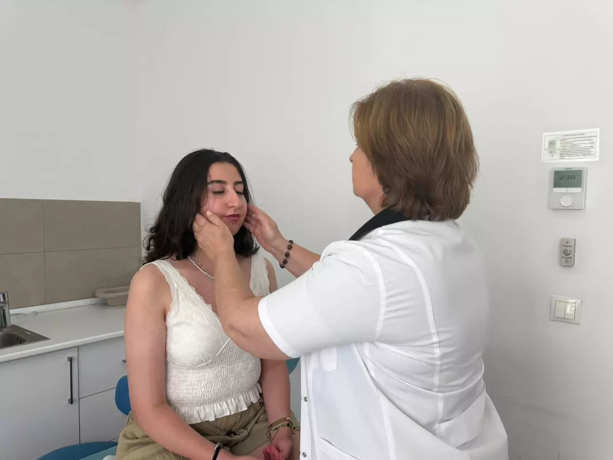 Lenf Kanserini Yenen Kevser, Üniversite Hayalini Yeniden Kuruyor