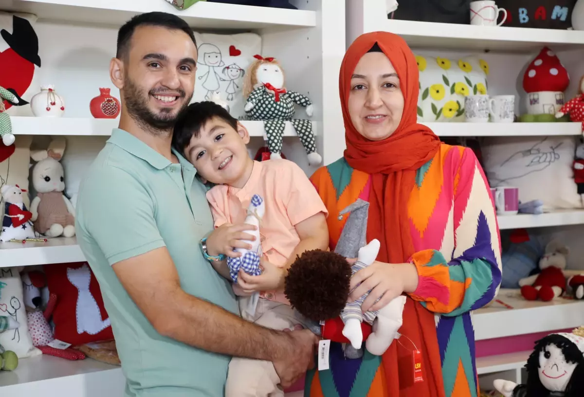Lösemi ile Mücadele Eden Minik Yiğit'in Hayali Okula Gitmek