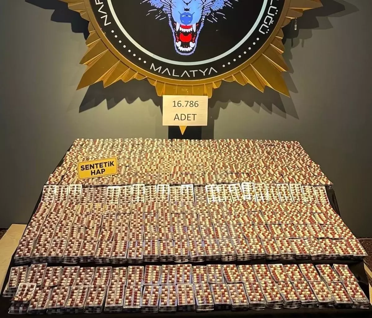 Malatya'da Sentetik Ecza Hapı Operasyonu: 16 Bin 786 Adet Ele Geçirildi