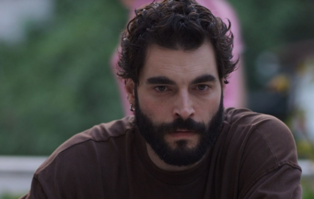 Veliaht 1. bölüm tek parça full HD izleme linki var mı? Veliaht 1. bölüm tek parça full HD izleme linki var mı?