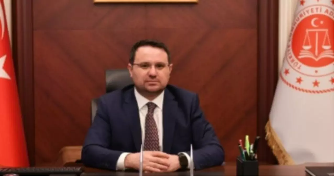 Akın Gürlek kimdir? Akın Gürlek kaç yaşında, nereli?