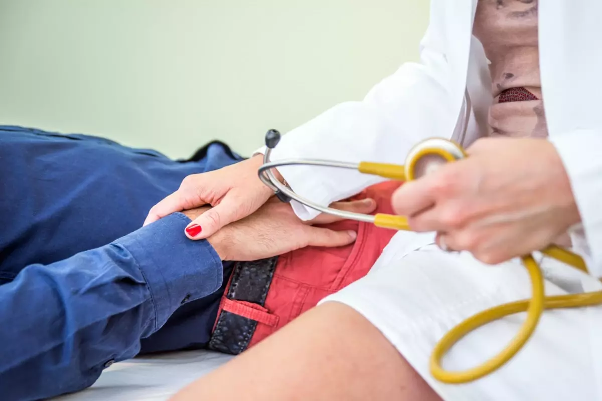 Ameliyathanede skandal: Hemşire ile ilişkiye giren doktor, meslektaşına yakalandı