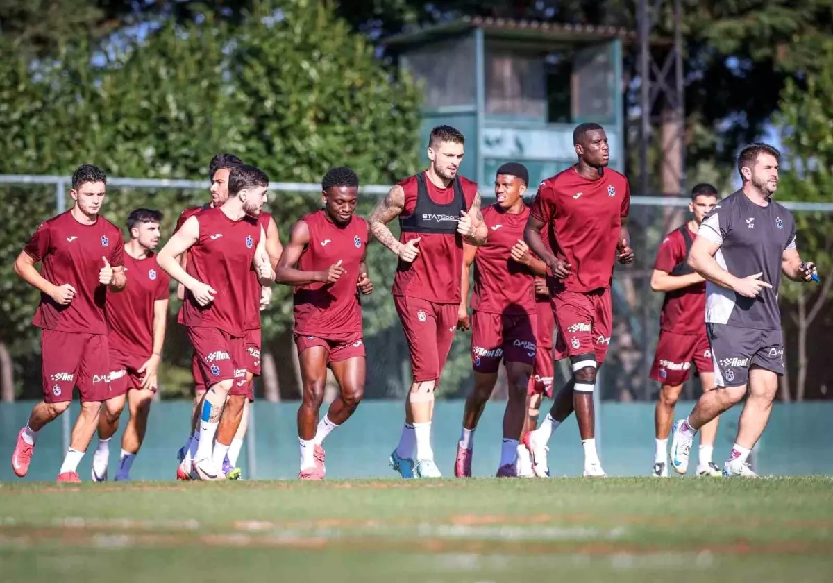 Trabzonspor'un Yeni Kalecisi Onana İlk Antrenmanına Çıktı