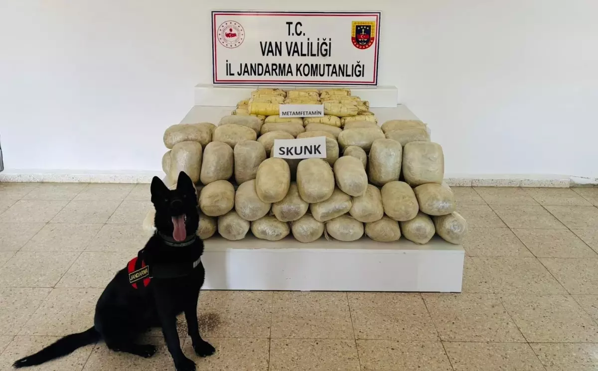 Başkale'de 106 Kilo Uyuşturucu Ele Geçirildi