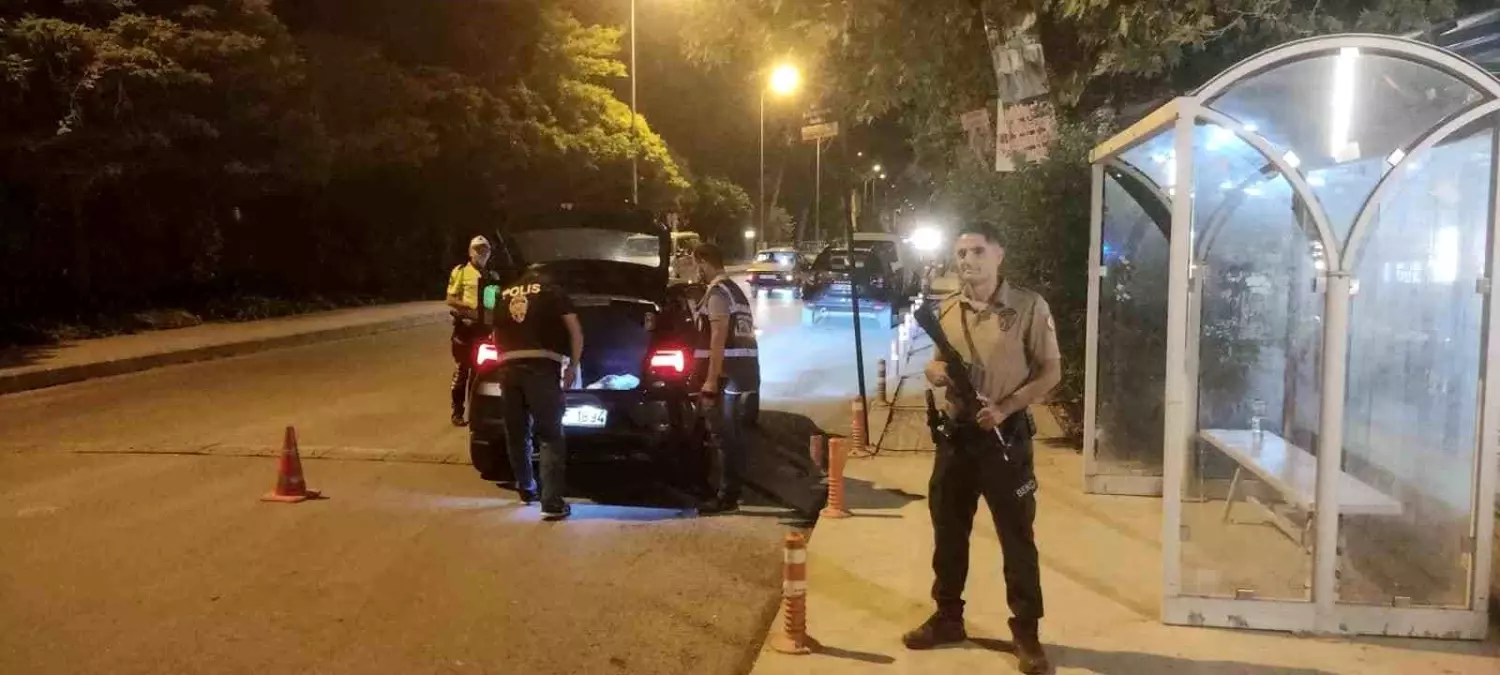 Dinar'da Polis Huzur Denetimleri Gerçekleştirildi