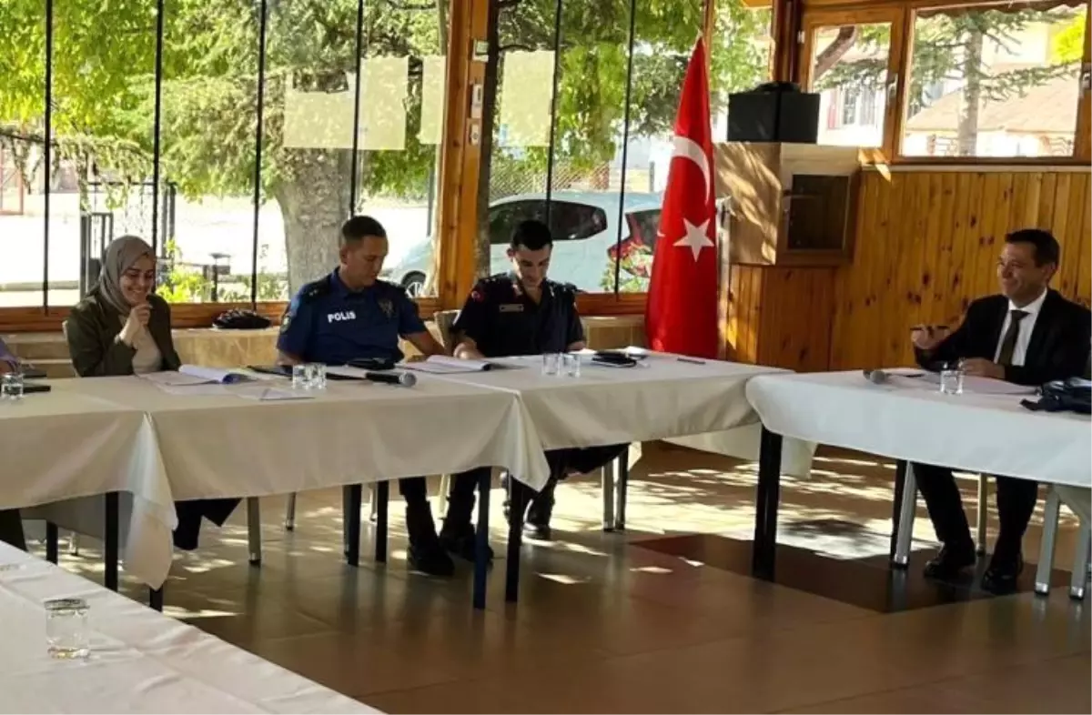 Bilecik'te Okul Güvenliği Toplantısı Düzenlendi