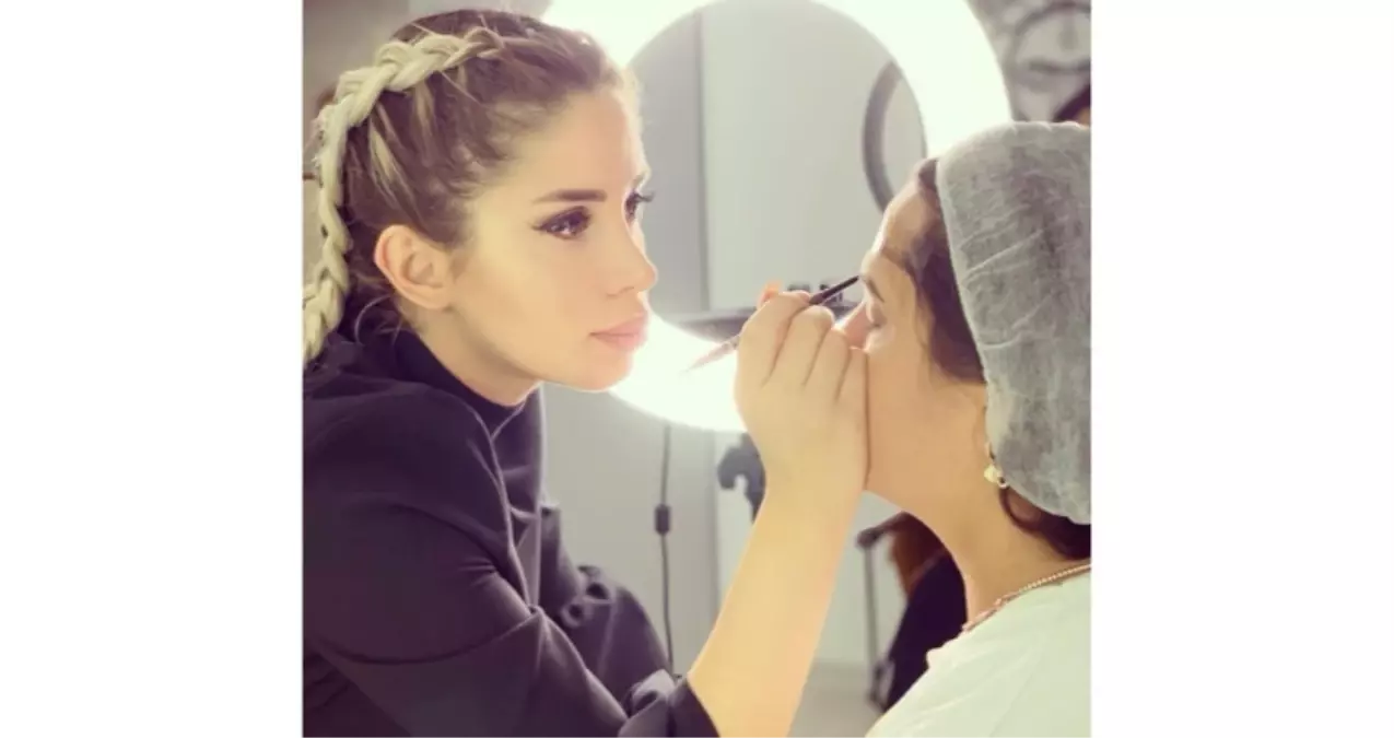 Cansu Durkun Abalı, Rotterdam'da Eyebrow Festival YOU'da Sahne Alacak