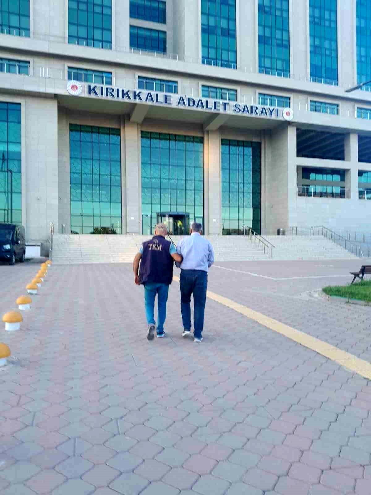 Kırıkkale'de FETÖ Üyesi Eski Emniyet Müdürü Yakalandı