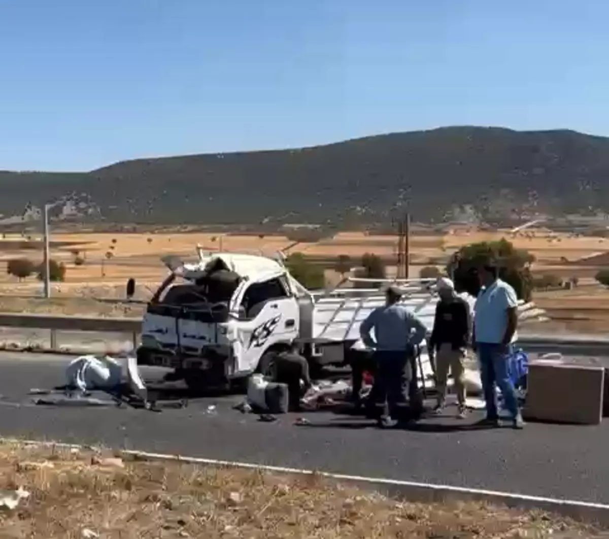 Kahramanmaraş'ta Minibüs ve Kamyonet Çarpıştı: 2 Yaralı