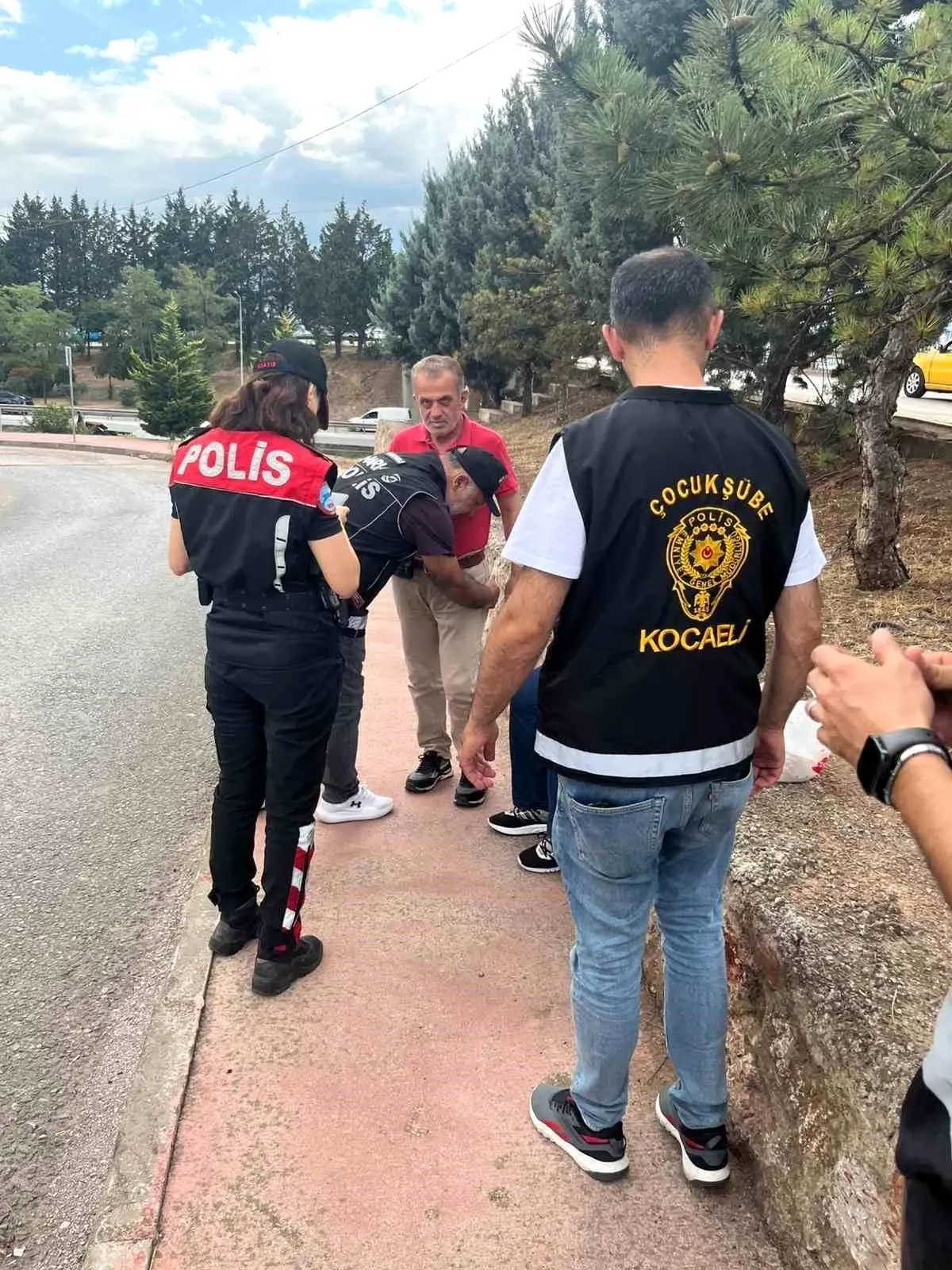 Kocaeli'de Okul Çevrelerinde Denetim Yapıldı