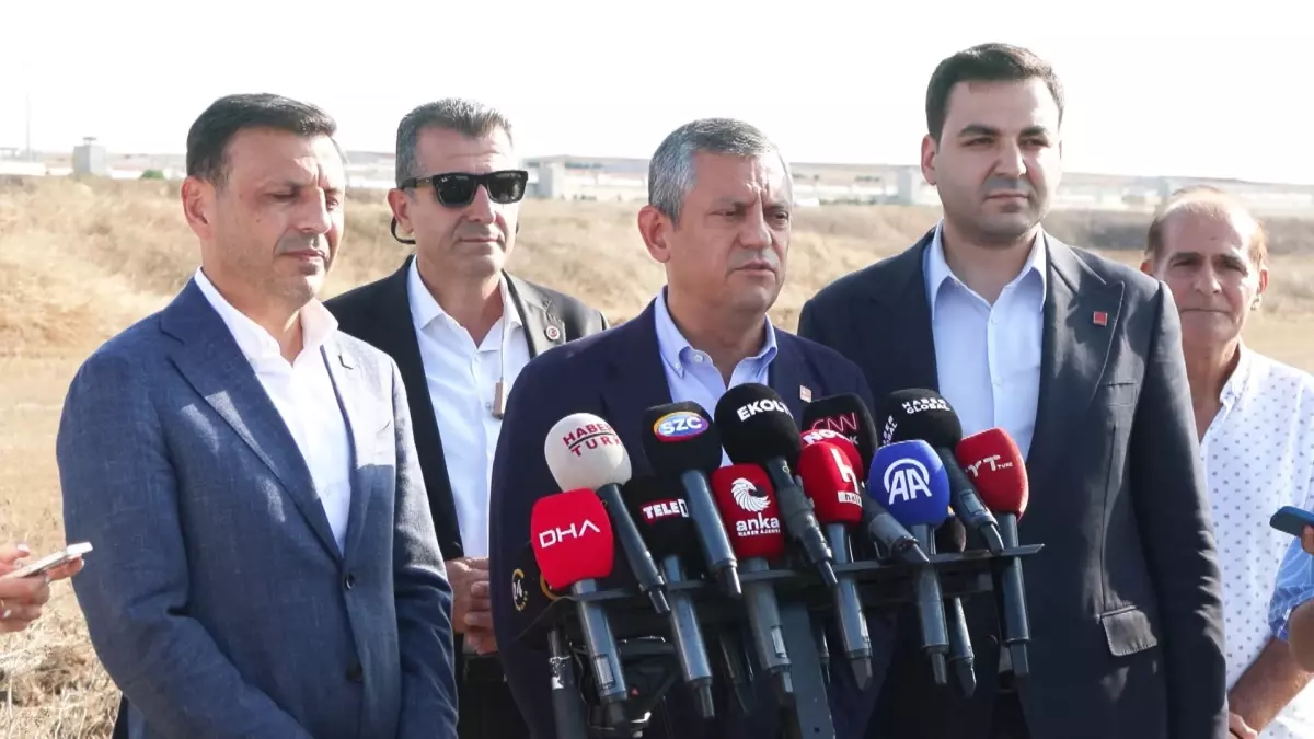 Özgür Özel, Silivri'de Ekrem İmamoğlu'nun duruşmasını takip etti