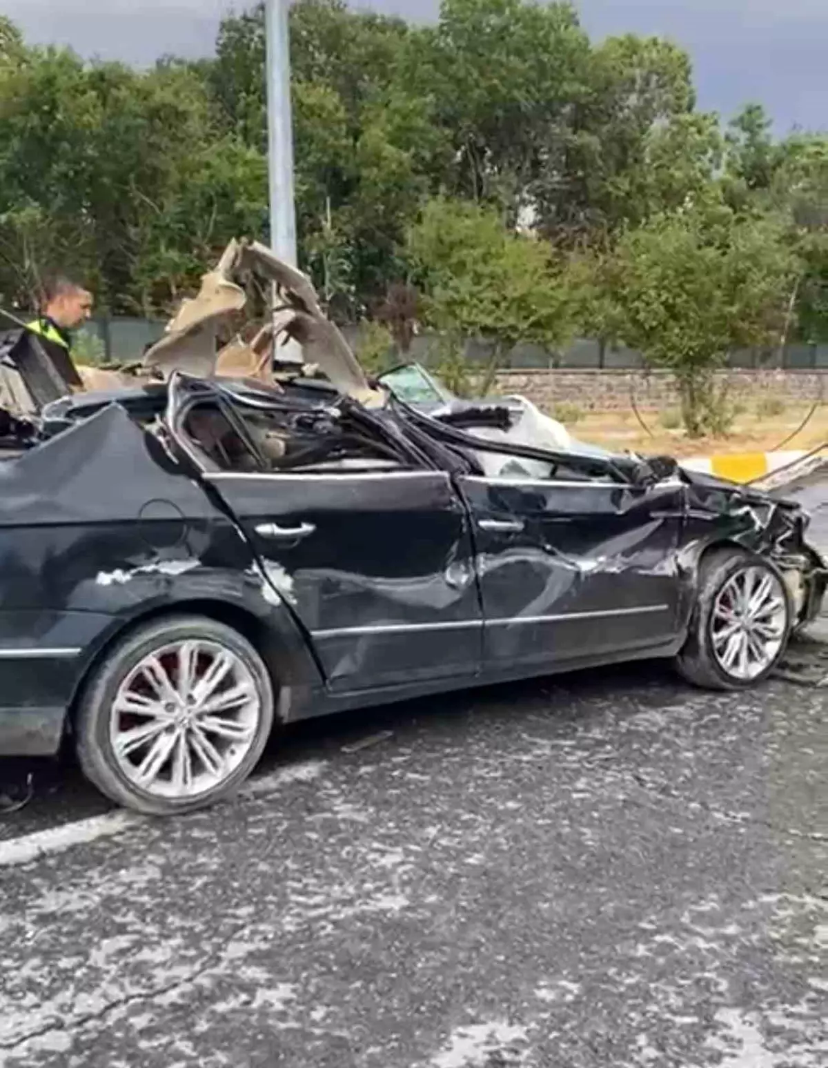 Ağrı'da Koyun Yüklü Tır, Otomobile Çarptı: Bir Yaralı