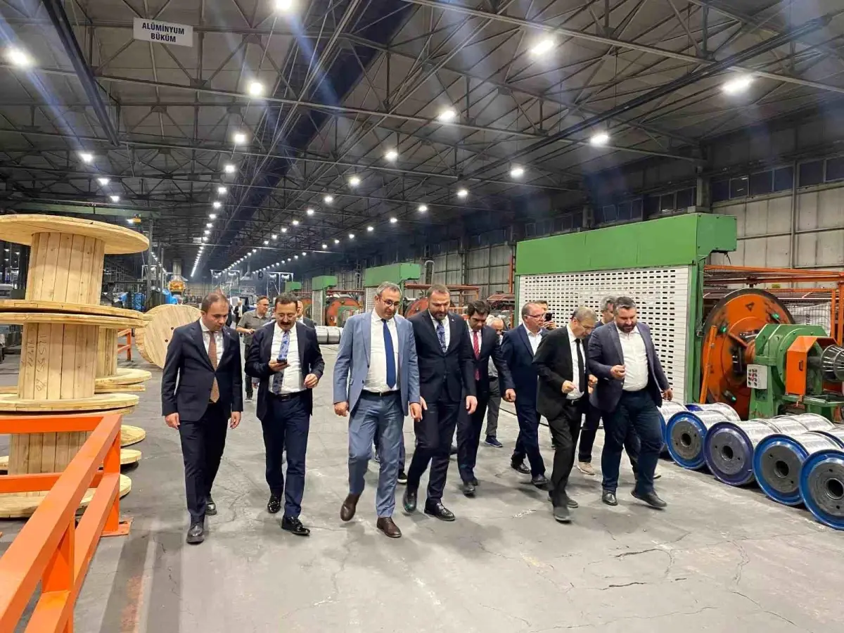 Sanayi ve Teknoloji Bakan Yardımcısı İnan Kayseri'de Ziyaretlerde Bulundu