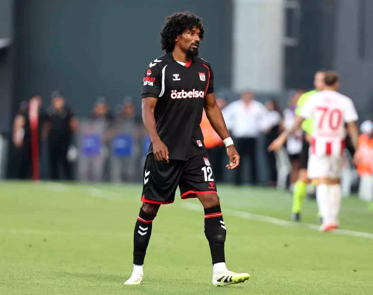 Sivasspor, Samuel Moutoussamy ile Sözleşmesini Feshetti