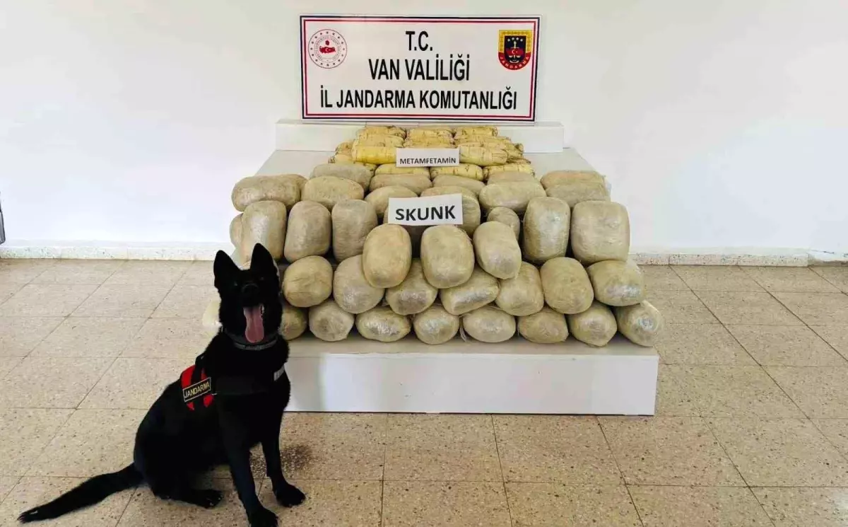 Van'ın Başkale ilçesinde 106 kilogram uyuşturucu madde ele geçirildi