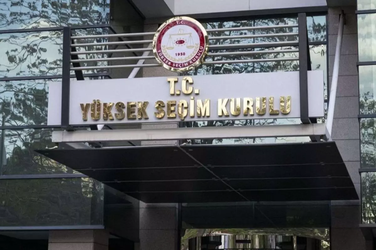 YSK, CHP'nin İstanbul kongreleriyle ilgili kararın gerekçesini açıkladı