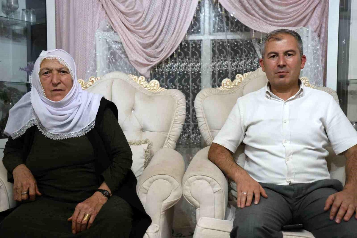 34 yıl önce doğan ikizleri arıyorlar
