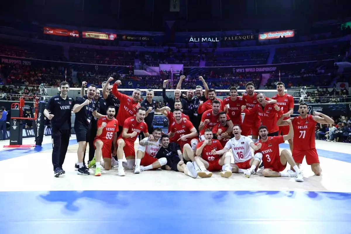 A Milli Voleybol Takımı, Dünya Şampiyonası'na Galibiyetle Başladı