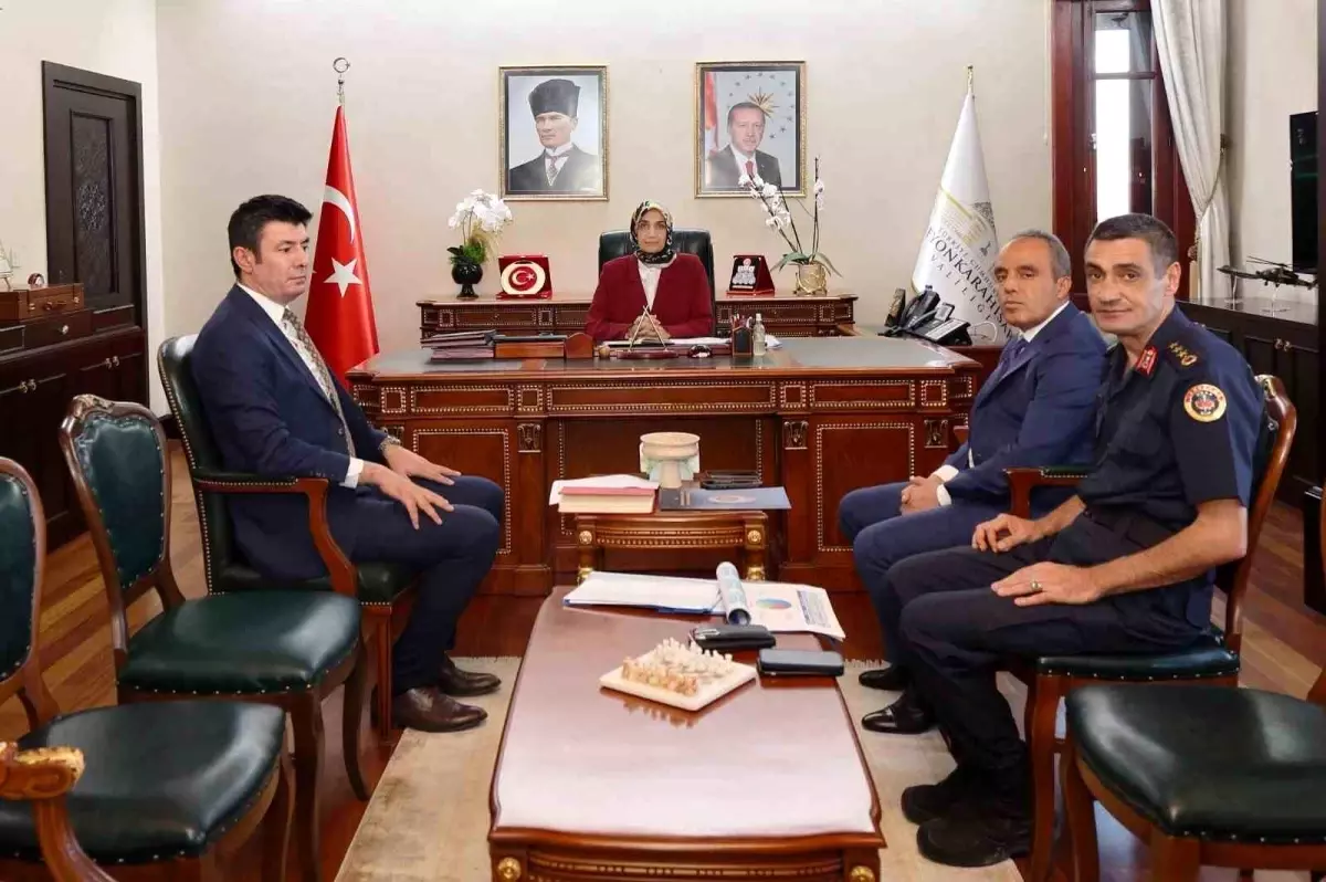 Afyonkarahisar'da Okul Güvenliği Toplantısı Düzenlendi
