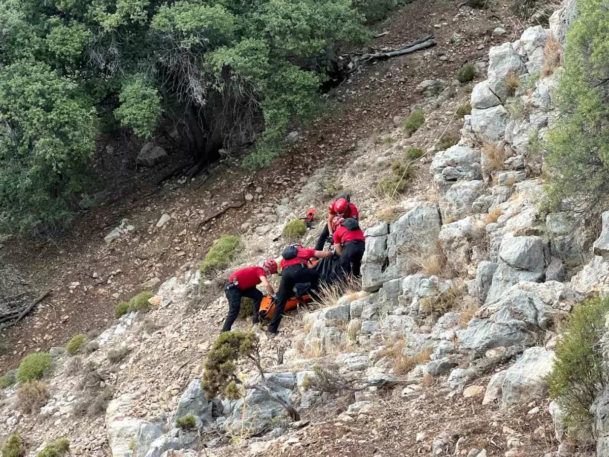 Muğla'da Yürüyüş Yapan Grubun Bulduğu Ceset 70 Yaşındaki Avustralyalı'ya Ait