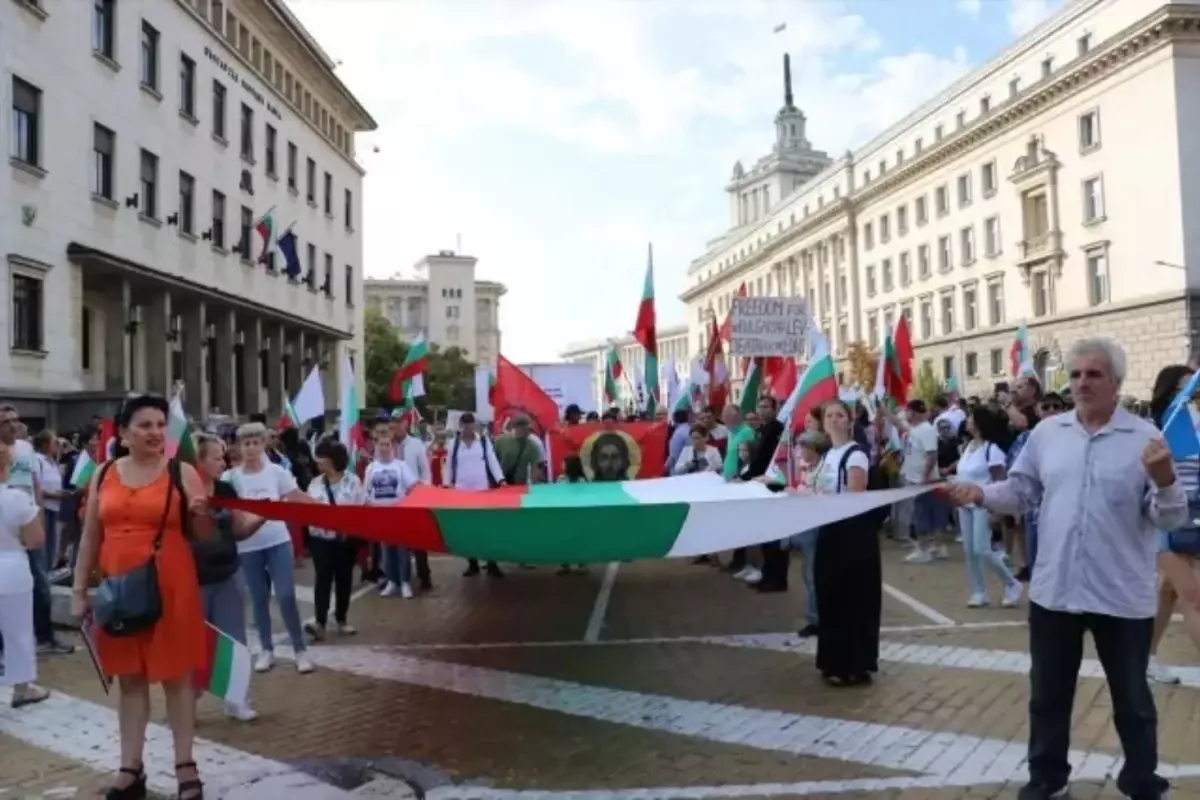 Bulgaristan'da euroya geçiş kararı protesto edildi