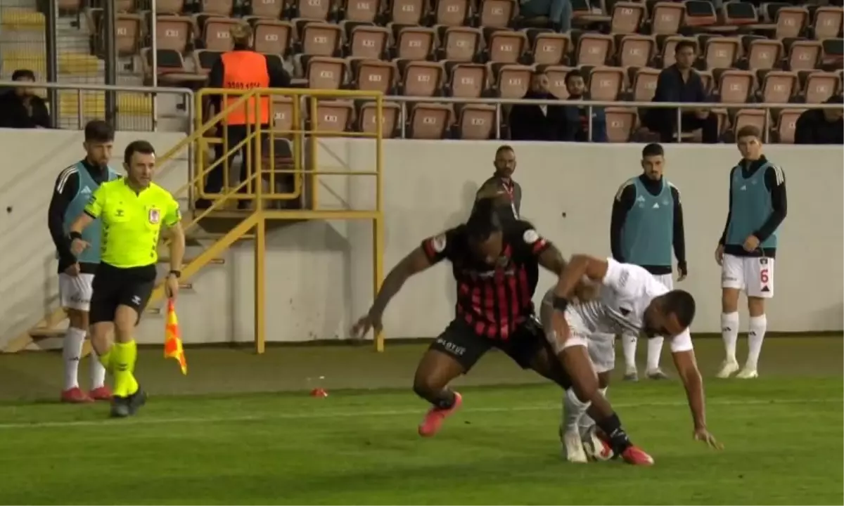 Arca Çorum FK ve İmaj Altyapı Van Spor FK 0-0 Beraberlik Aldı