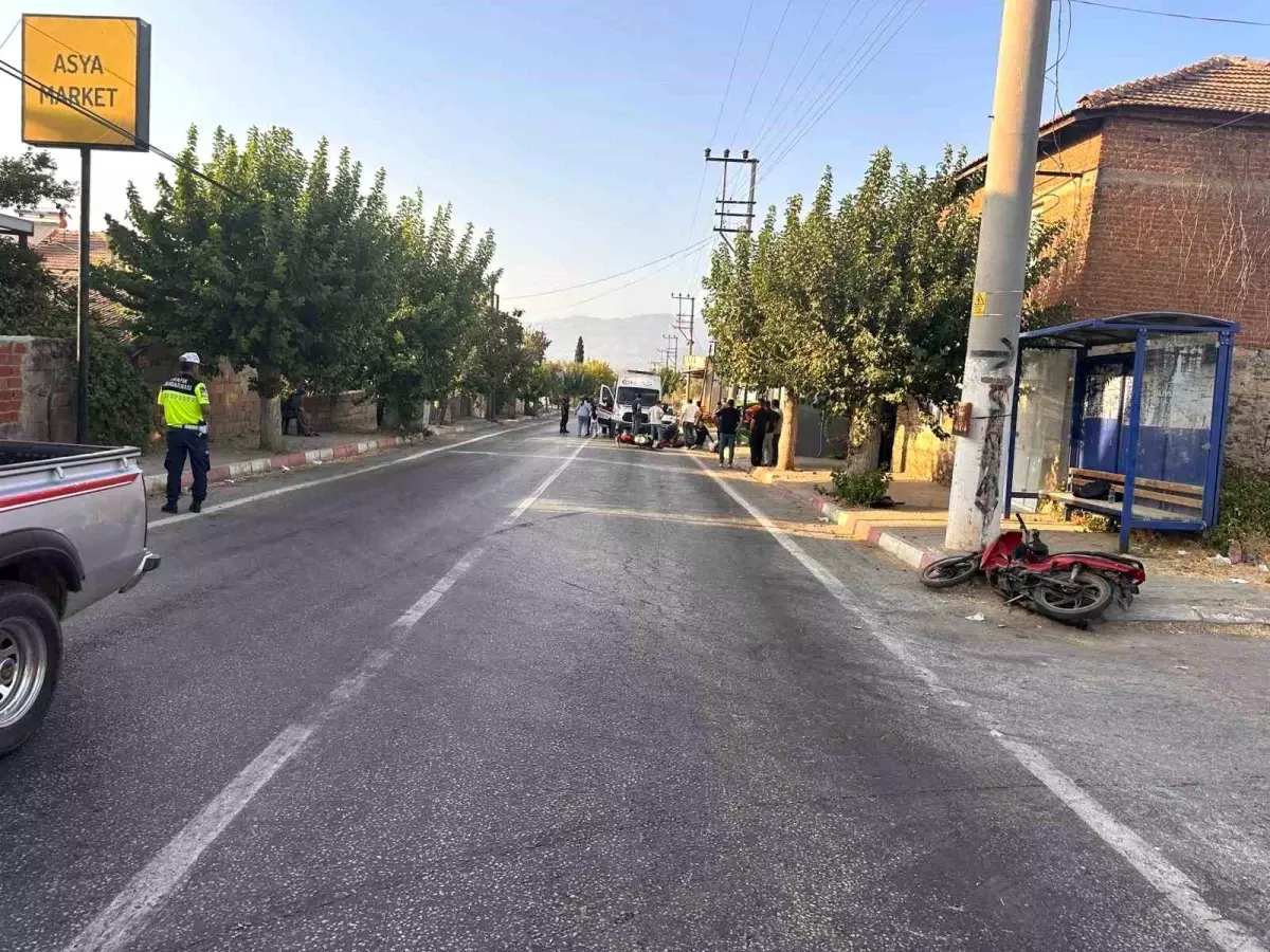 Ödemiş'te Trafik Kazası: 2 Yaralı