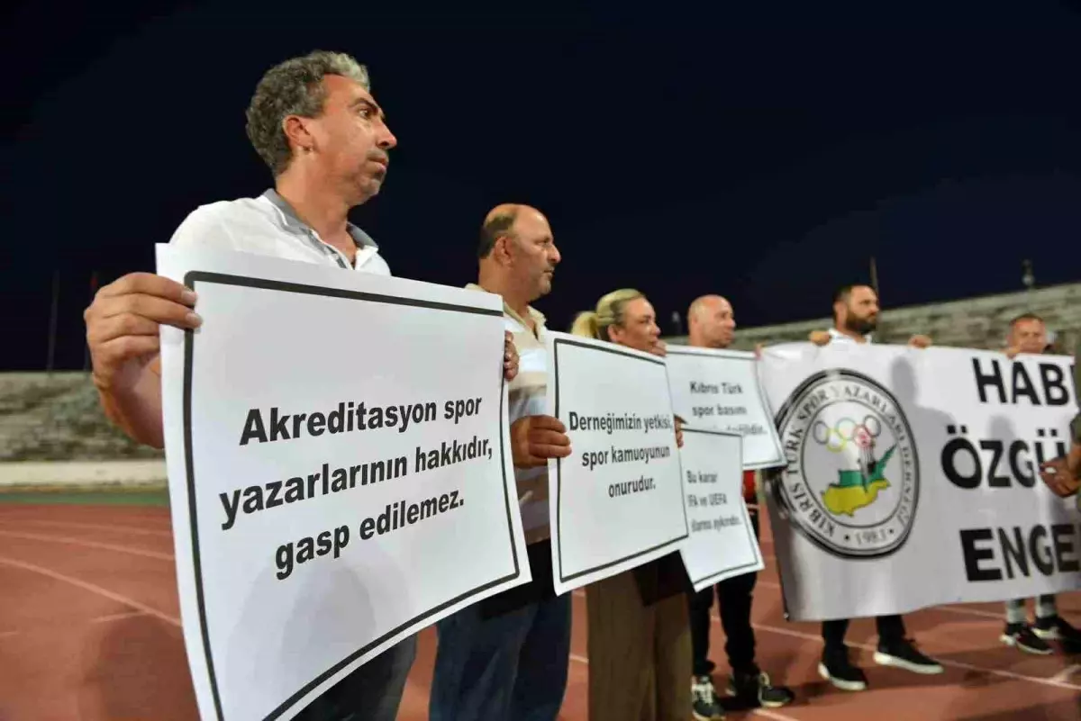 Spor Yazarlarına Yasağa Tepki: 'Haber Alma Özgürlüğümüz Engellenemez'
