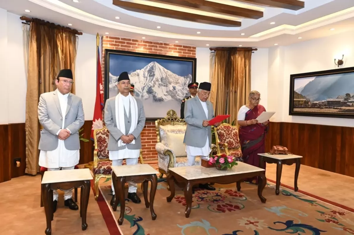 Nepal'in İlk Kadın Başbakanı Sushila Karki Göreve Başladı