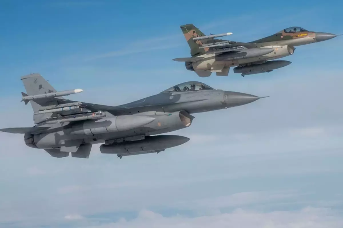 Rus İHA’sı bu kez Romanya hava sahasını ihlal etti, F-16’lar peş peşe havalandı