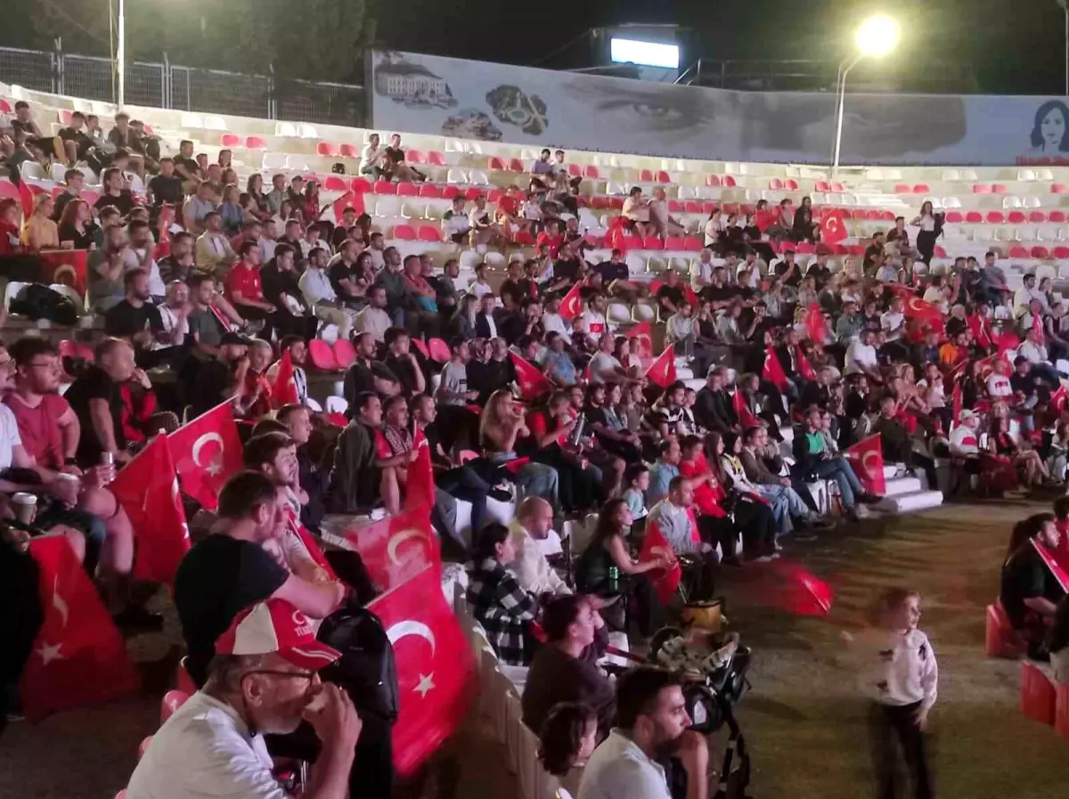 Türkiye EuroBasket'te Finale Yükseldi, Tekirdağ'da Coşku Doruğa Ulaştı