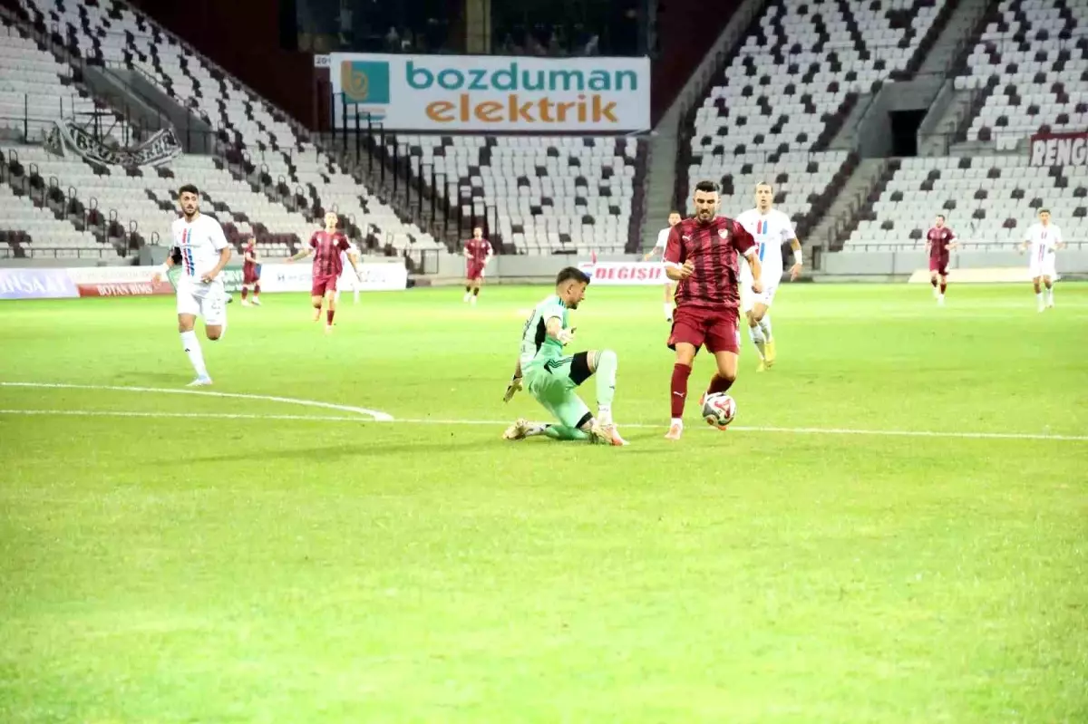 Elazığspor Beyoğlu Yeni Çarşı ile 1-1 Berabere Kaldı