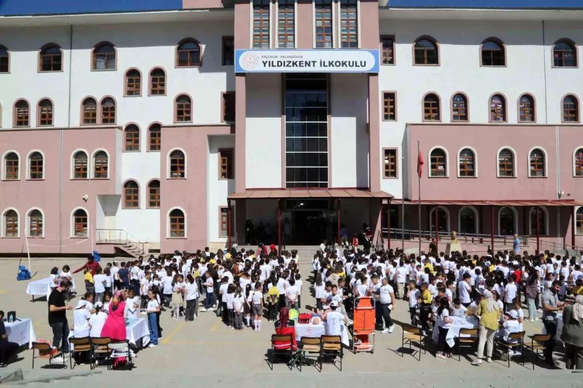Erzurum'da 'Sağlıklı Çocuk, Sağlıklı Gelecek' Şenliği Düzenlendi