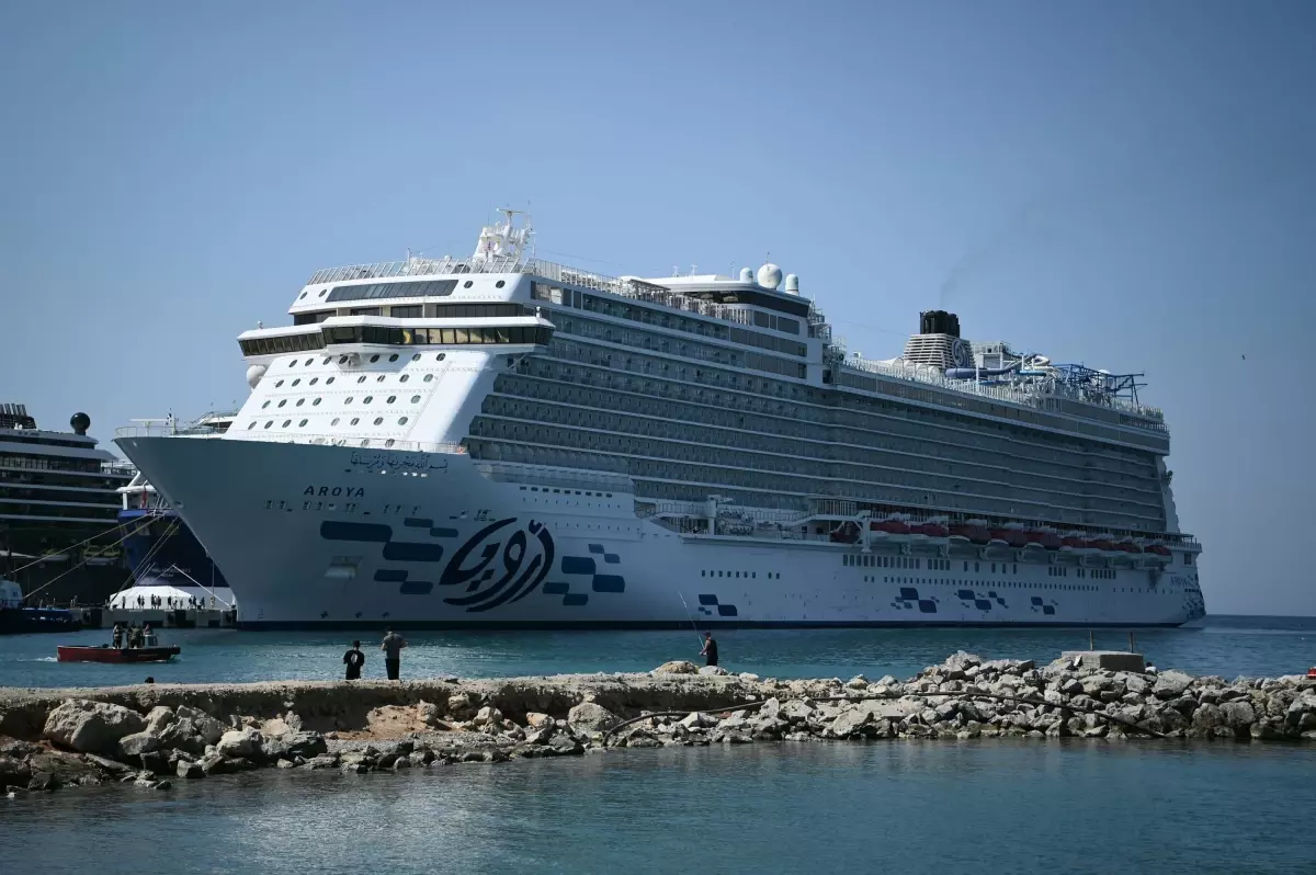 Kuşadası'na 3 Bin 362 Turist Gemisiyle Geldi