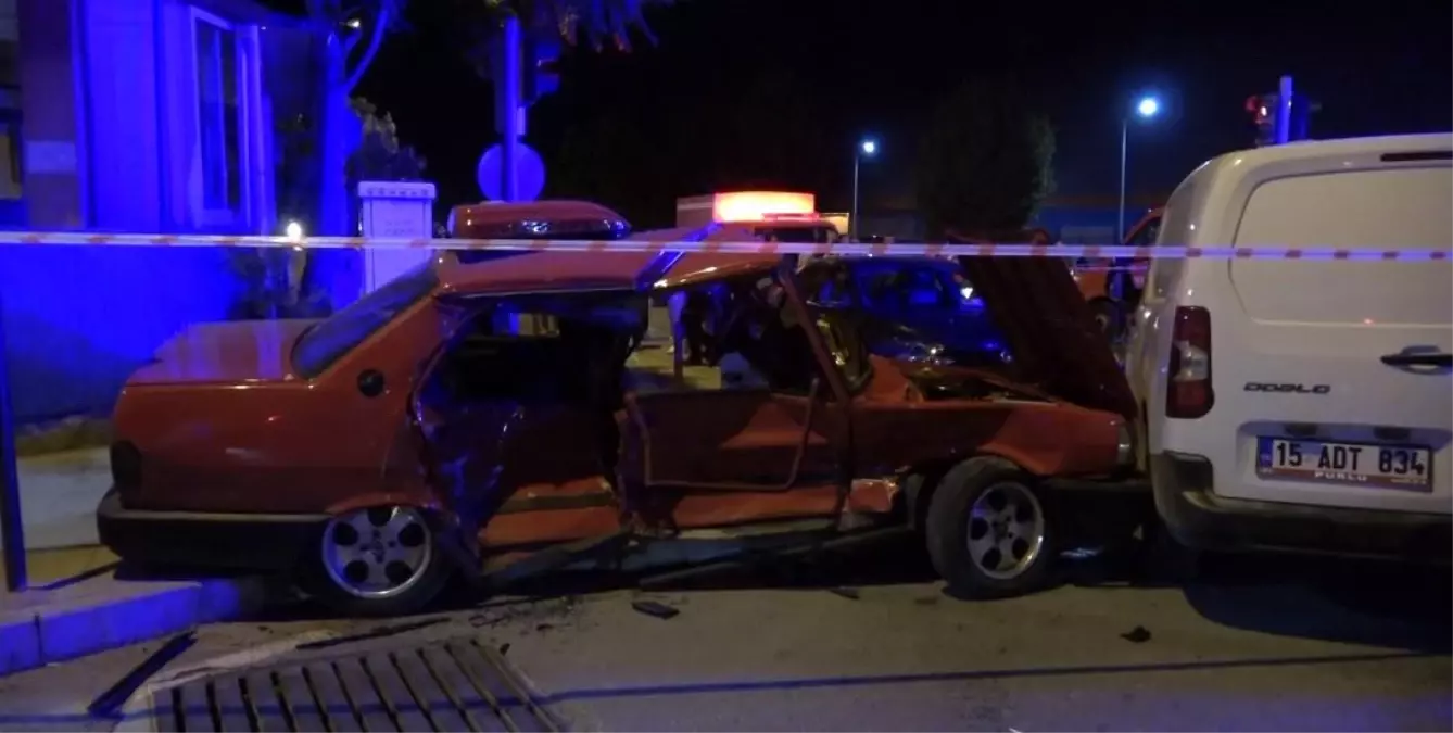 Burdur'da Trafik Kazası: 1 Ölü, 4 Yaralı