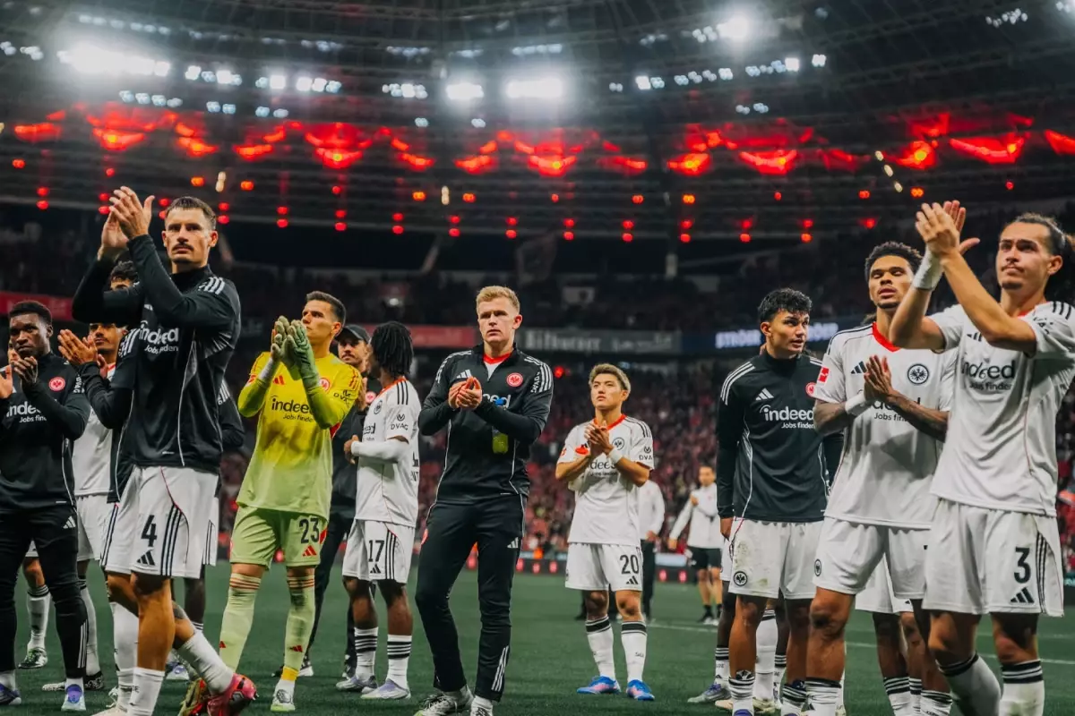 Galatasaray'ın Şampiyonlar Ligi'ndeki rakibi Frankfurt'u yıkan haber