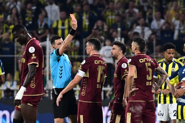 kadikoy de olayli derbi fenerbahce nin 19047932 8542 m