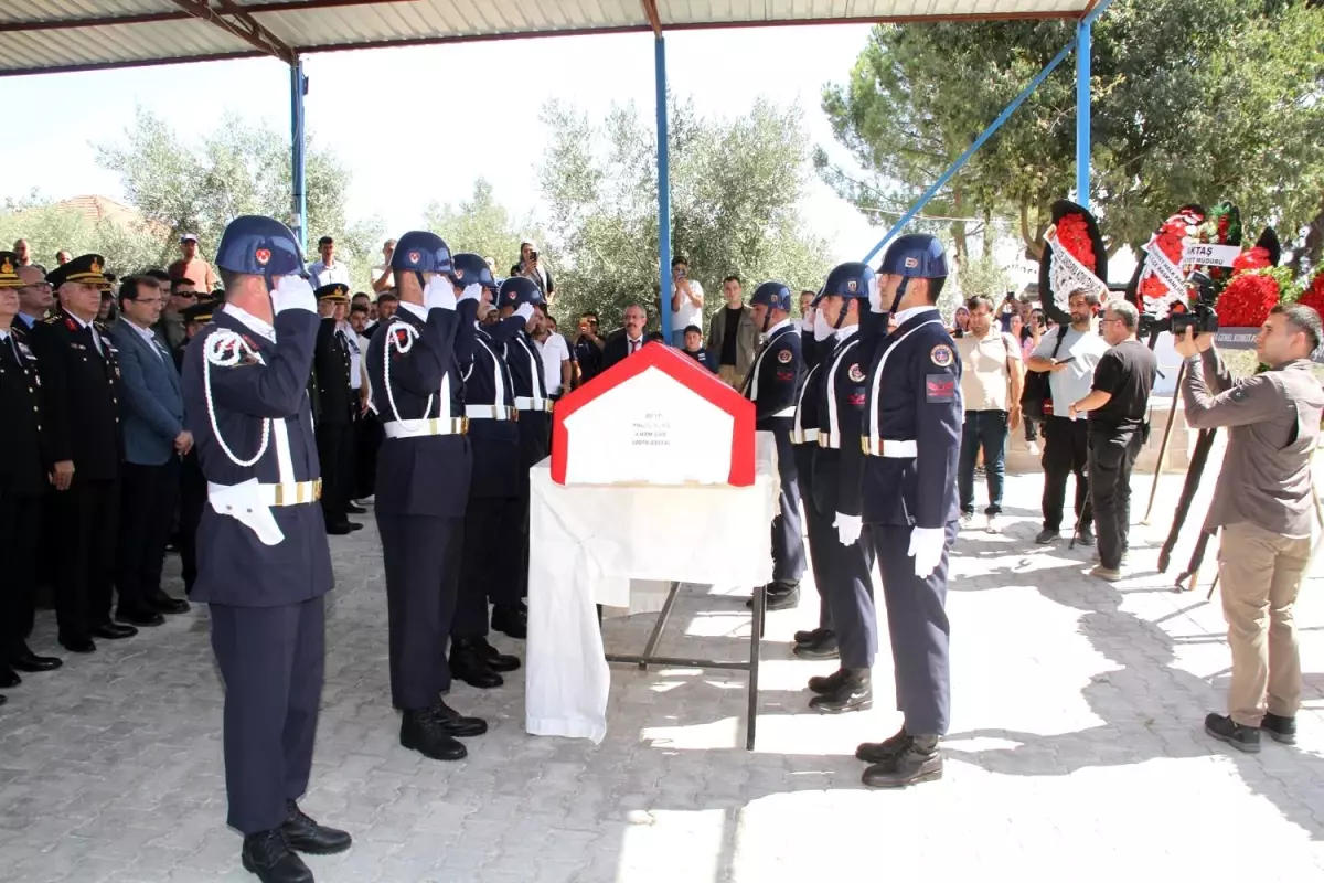Jandarma Uzman Çavuş Yücel Yeşil, Trafik Kazasında Şehit Düştü