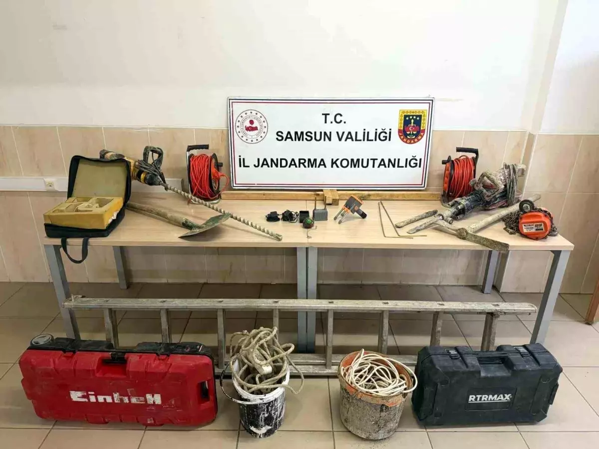 Samsun'da Kaçak Kazı Yapan 6 Kişi Yakalandı