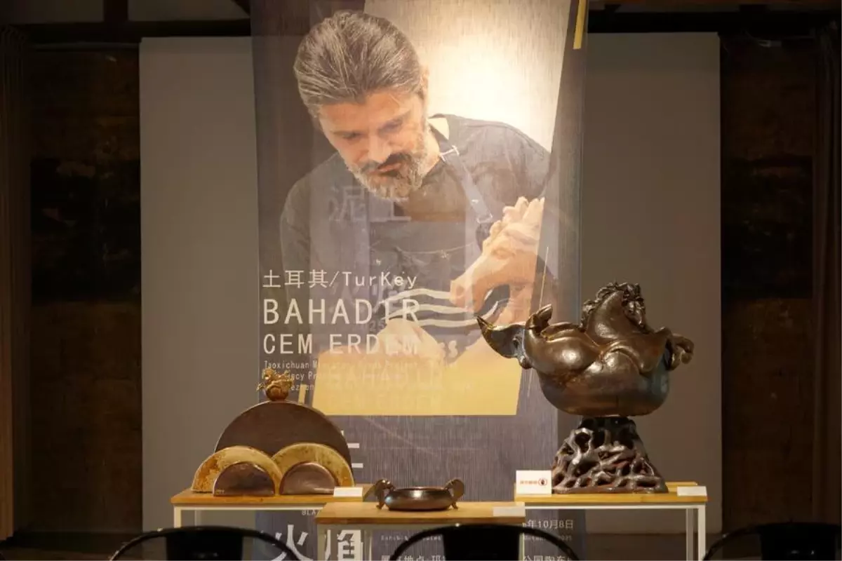 Türk Sanatçı Bahadır Cem Erdem, Çin'de Kişisel Sergi Açtı