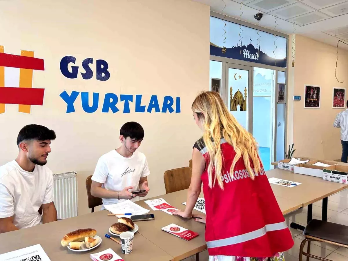 Alaplı Sosyal Hizmet Merkezi'nden Gençlere Destek